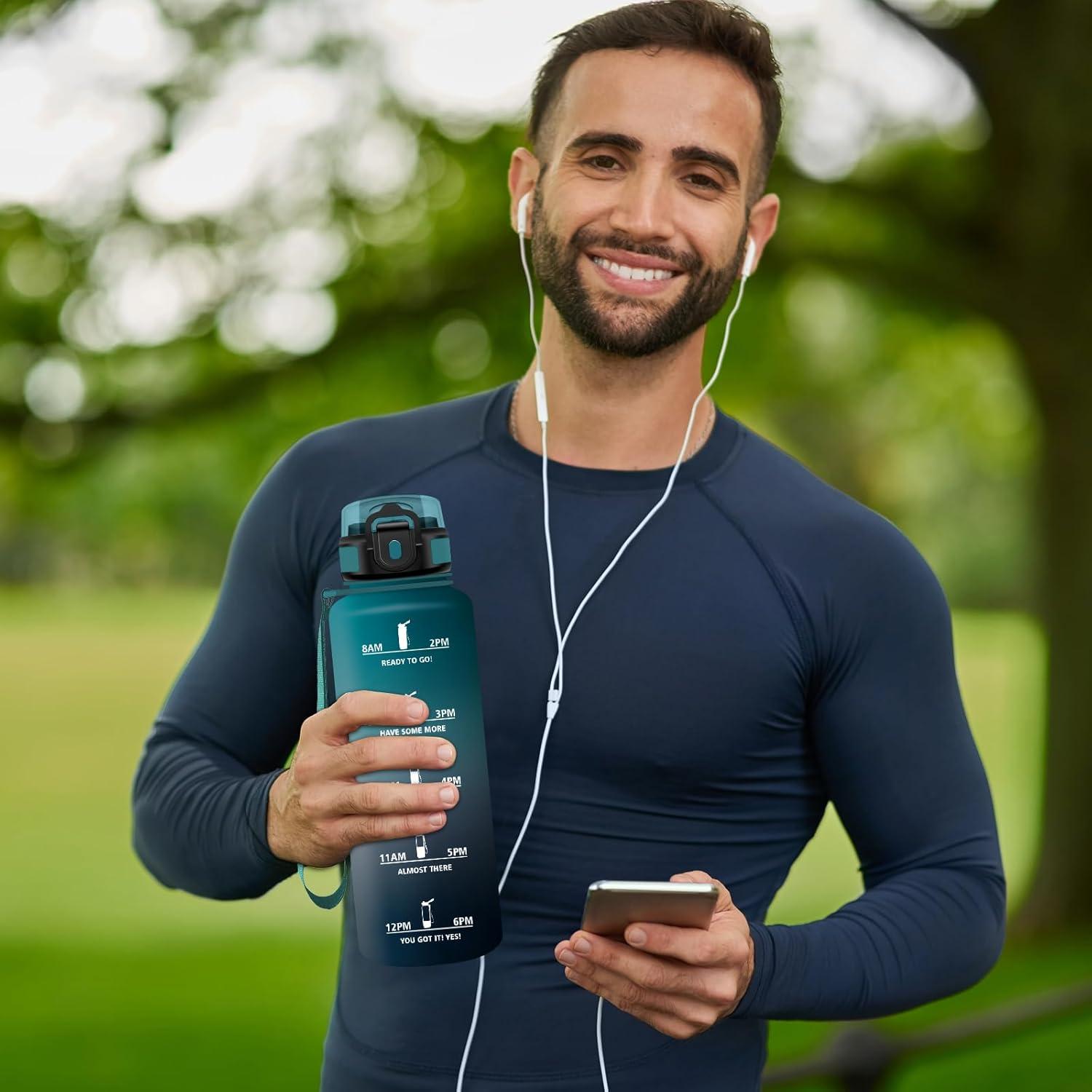 imageGourde Sport 500ml Bouteille Sport tanche Gourde avec Paille et Marqueur de Temps Bouteille Rutilisable Gourde sans BPA Bouteille deau pour Enfant Bureau Fitness Randonne Yoga Camping1500ml Vert Fonc Gris