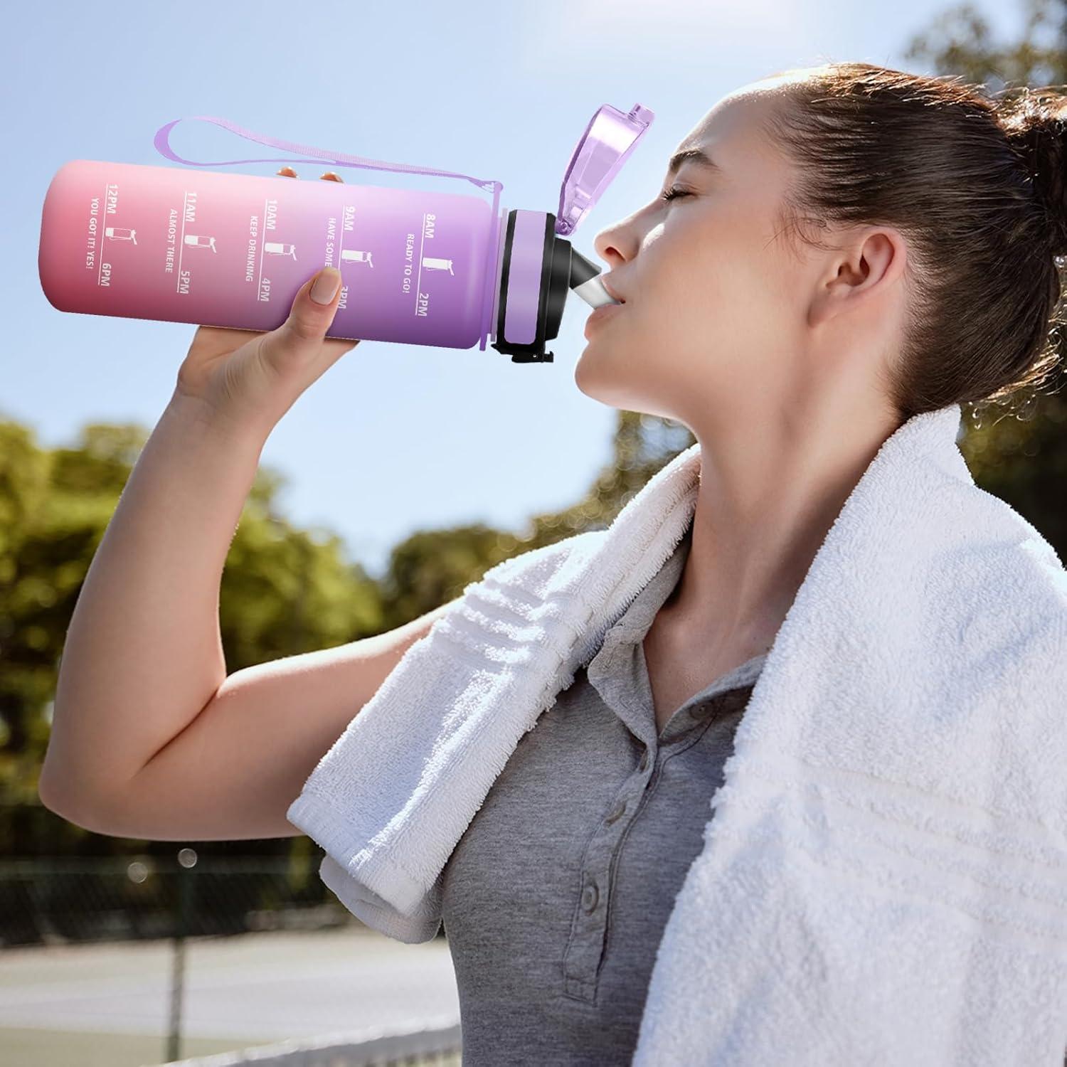 imageGourde Sport 500ml Bouteille Sport tanche Gourde avec Paille et Marqueur de Temps Bouteille Rutilisable Gourde sans BPA Bouteille deau pour Enfant Bureau Fitness Randonne Yoga Camping1000ml Violet Clair Rose Clair