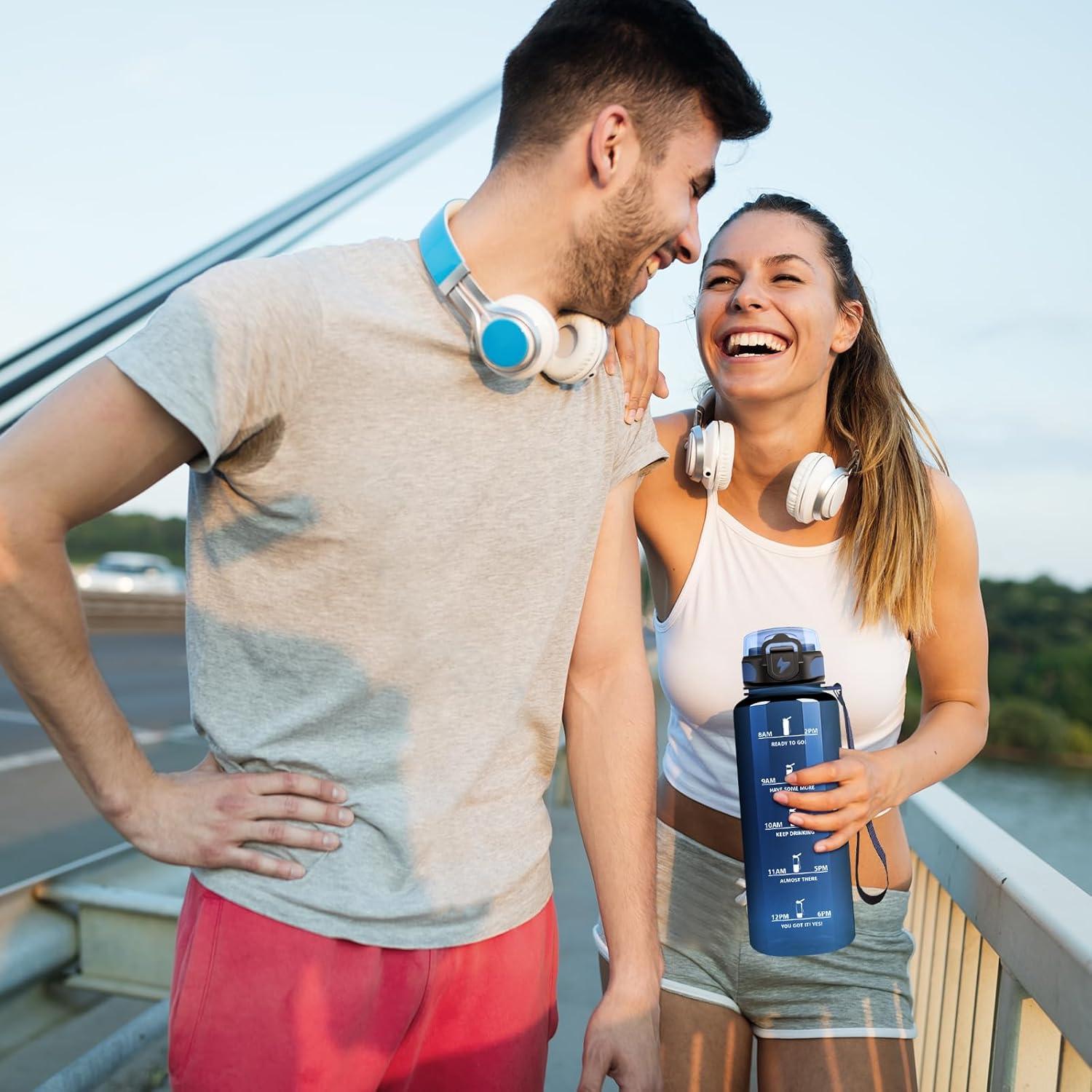 imageGourde 1L Gourde Sport Gourde avec Paille Rutilisable Rutilisable Bouteille deau avec Marqueur de Temps Water Bottle pour Adulte lcole Cyclisme Voyage Camping Fitness Yoga Bureau50oz1500ml Paille Transparent Bleu Fonc