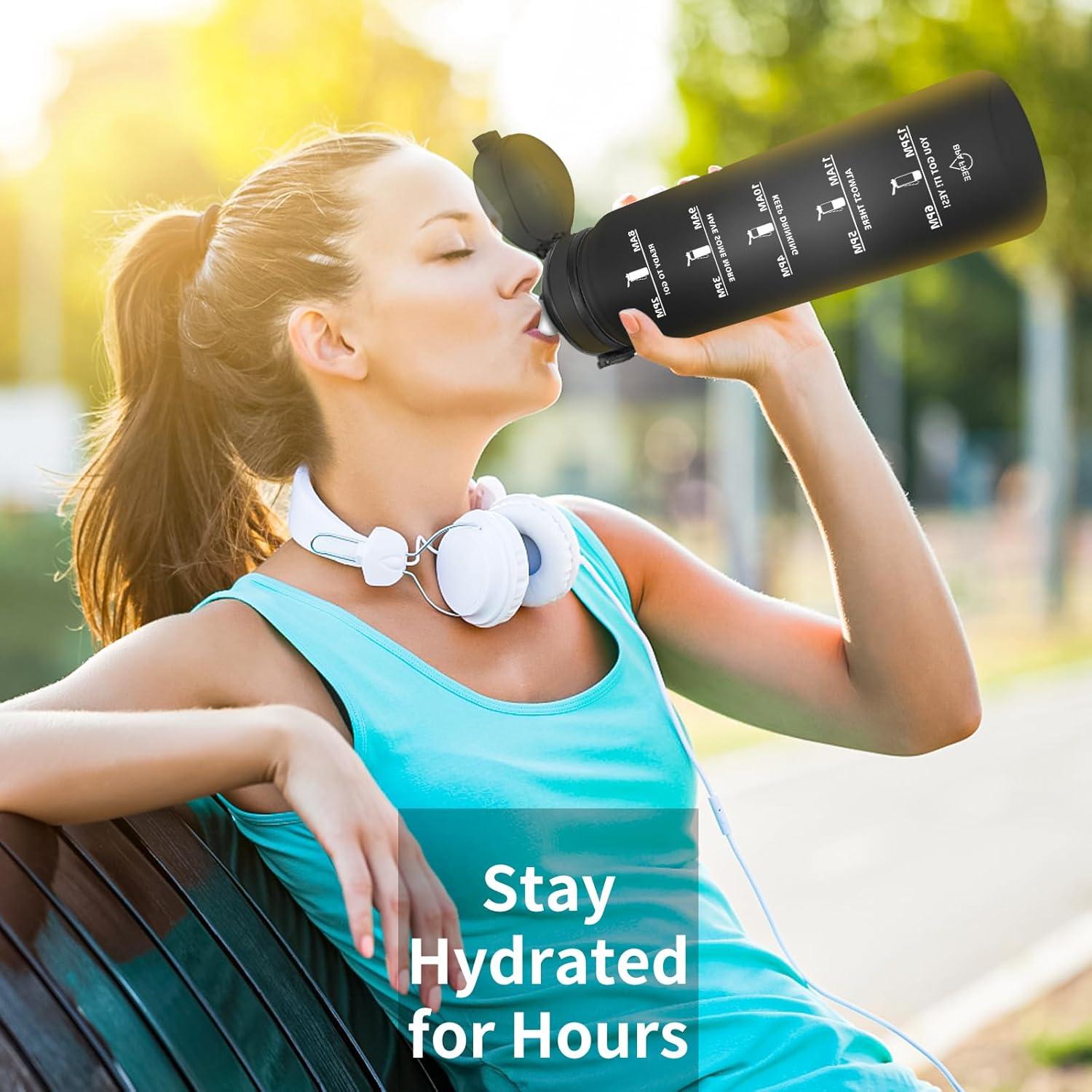 imageGrsta Gourde 15l Gourde Motivation Avec Paille sans BPA Gourde Sport Bouteille deau avec Marqueur de Temps pour le Camping la randonne Noir RougeNoir