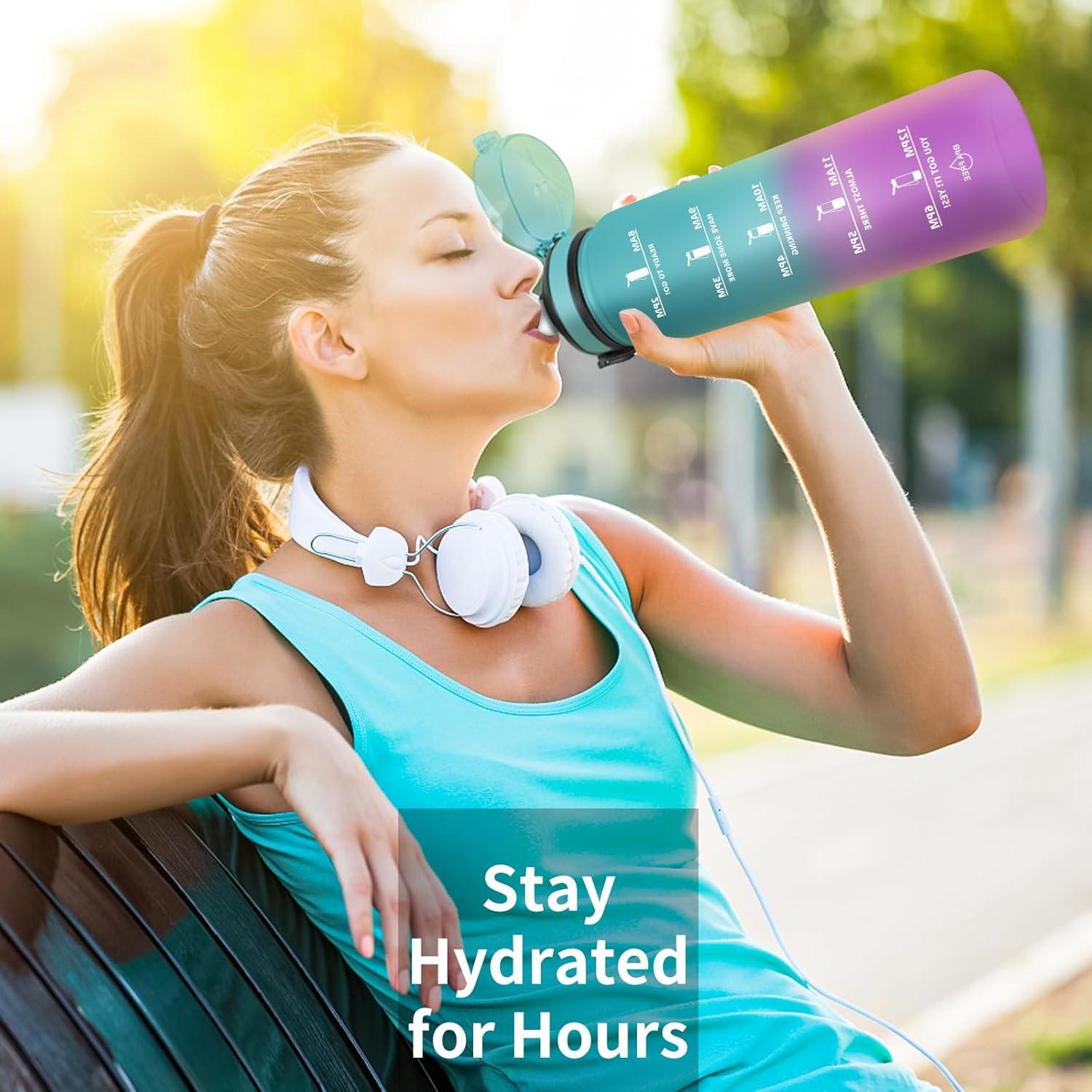 imageGrsta Gourde 15l Gourde Motivation Avec Paille sans BPA Gourde Sport Bouteille deau avec Marqueur de Temps pour le Camping la randonne Noir RougePoudre Verte