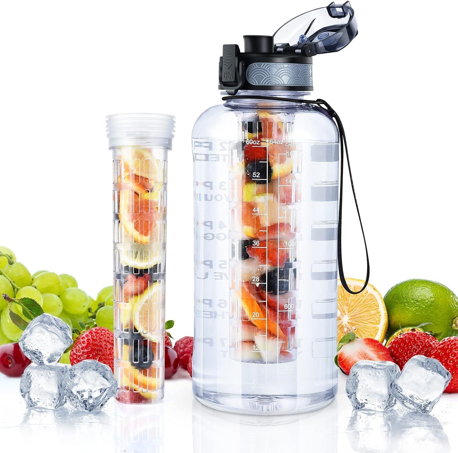 imageUTEBIT Gourde Sport 1L Bouteille deau avec Infuseur Th ou Fruits1 Litre Bouteille Reutilisable Fabrique en Tritan sans BPA avec Marqueur de Temps de Motivation pour Gym Camping BureauTransparent