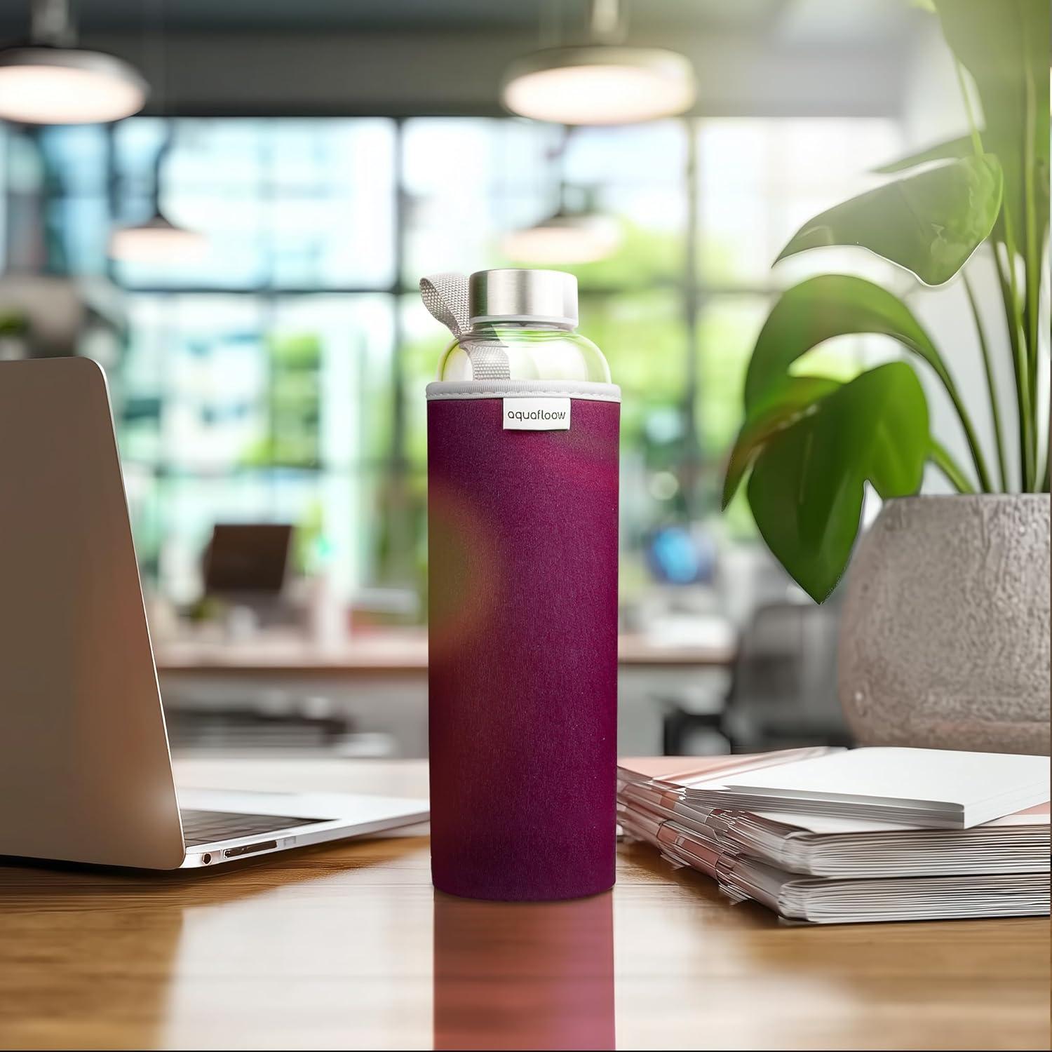 imageAquafloow Bouteille deau Brosilicate tui en Noprne 700 ml Flacons deau en Verre avec Couvercle en Bambou Sans BPA Idale pour Le Bureau Lcole La Maison Bleu foncBordeaux