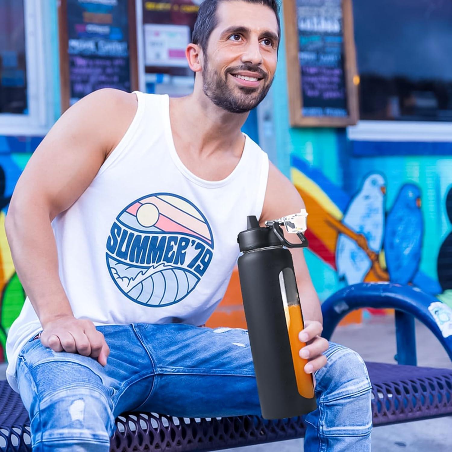 imageBLUEGO 900ML Bouteille deau en Verre avec Poigne et Paille Bouteille dhydratation avec Manchon en Silicone et Marquage du Temps Gourde de Motivation pour Gym Sport Extrieur Antifuite Bleu foncNoir