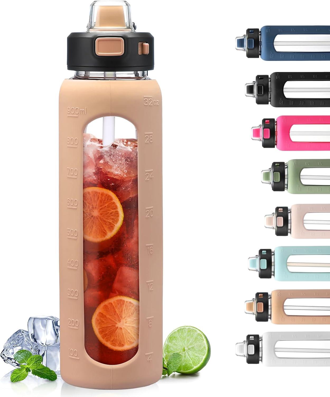 imageBLUEGO 900ML Bouteille deau en Verre avec Poigne et Paille Bouteille dhydratation avec Manchon en Silicone et Marquage du Temps Gourde de Motivation pour Gym Sport Extrieur Antifuite Bleu foncAmbre