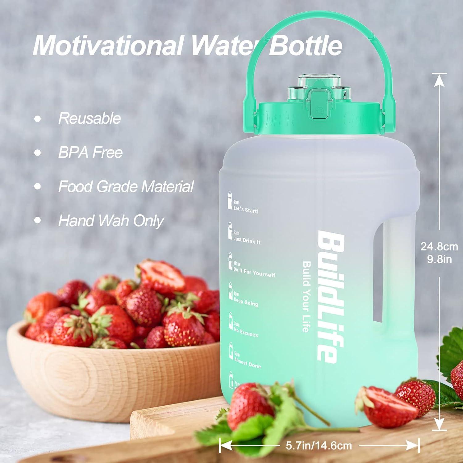 imageBuildLife Gourde de sport de 25 L avec marqueur de temps et couvercle 2en1 Sans BPA Bouteille deau pour le gym 2500 ml NoirVioletVert