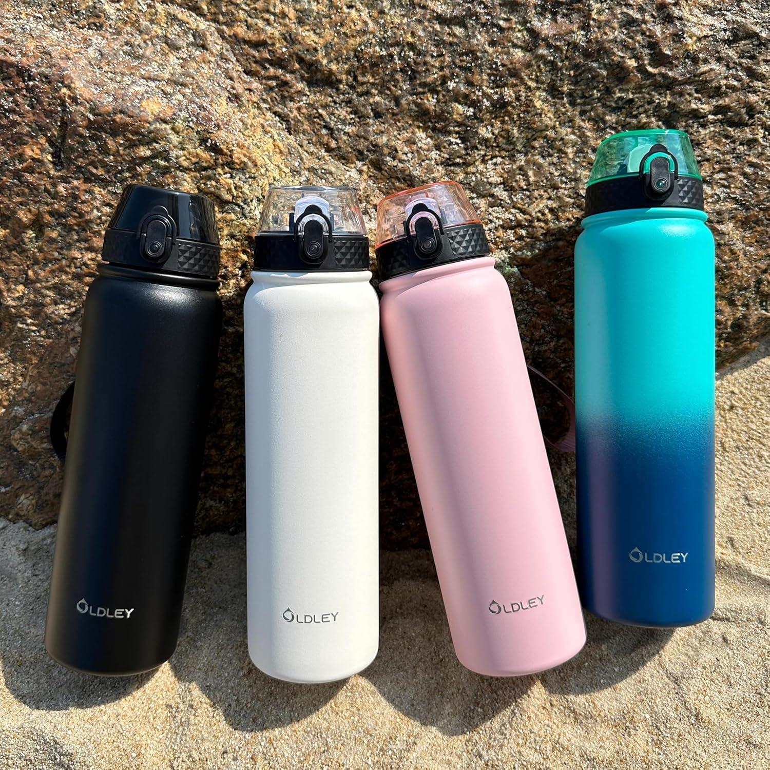 imageOLDLEY Bouteille deau en Acier Inoxydable avec Paille 1L Isotherme Sous Vide Grande gourde en Mtal tanche Garder les Boissons au Chaud et au Froid pour Vlo Camping Sports Gym Adulte Femme HommeNoir