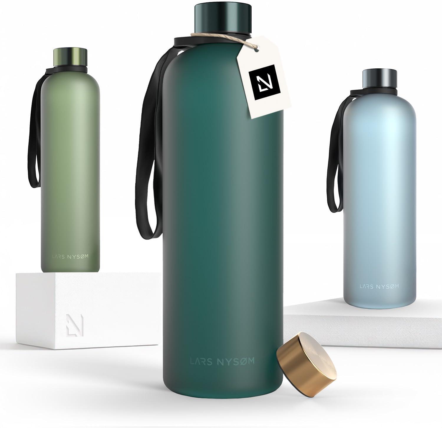 image:imageLARS NYSM Gourde 1l Bouteille deau 1000ml Gourde de sport ultralgre en Tritan Idal pour le sport le bureau le yoga les enfants 2 couvercles inclus Carbon Black 1000mlPine Green