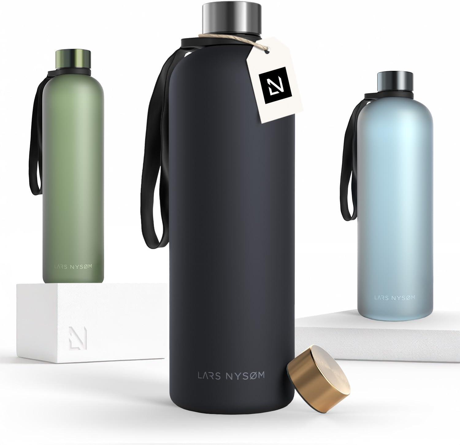 image:imageLARS NYSM Gourde 1l Bouteille deau 1000ml Gourde de sport ultralgre en Tritan Idal pour le sport le bureau le yoga les enfants 2 couvercles inclus Carbon Black 1000mlCarbon Black