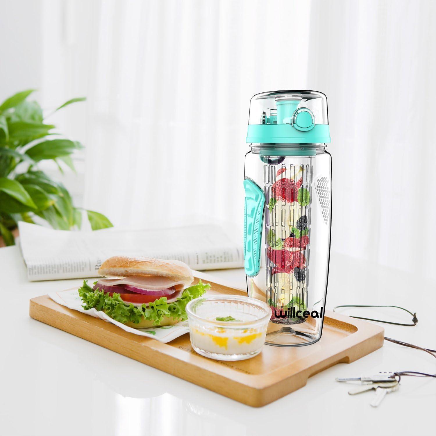 image:imageBouteille deau avec infuseur Fruits 095 l Fabrique en Tritan sans BPA Couvercle Rabat AntiFuite Convient pour Le Sports et Le CampingSarcelle
