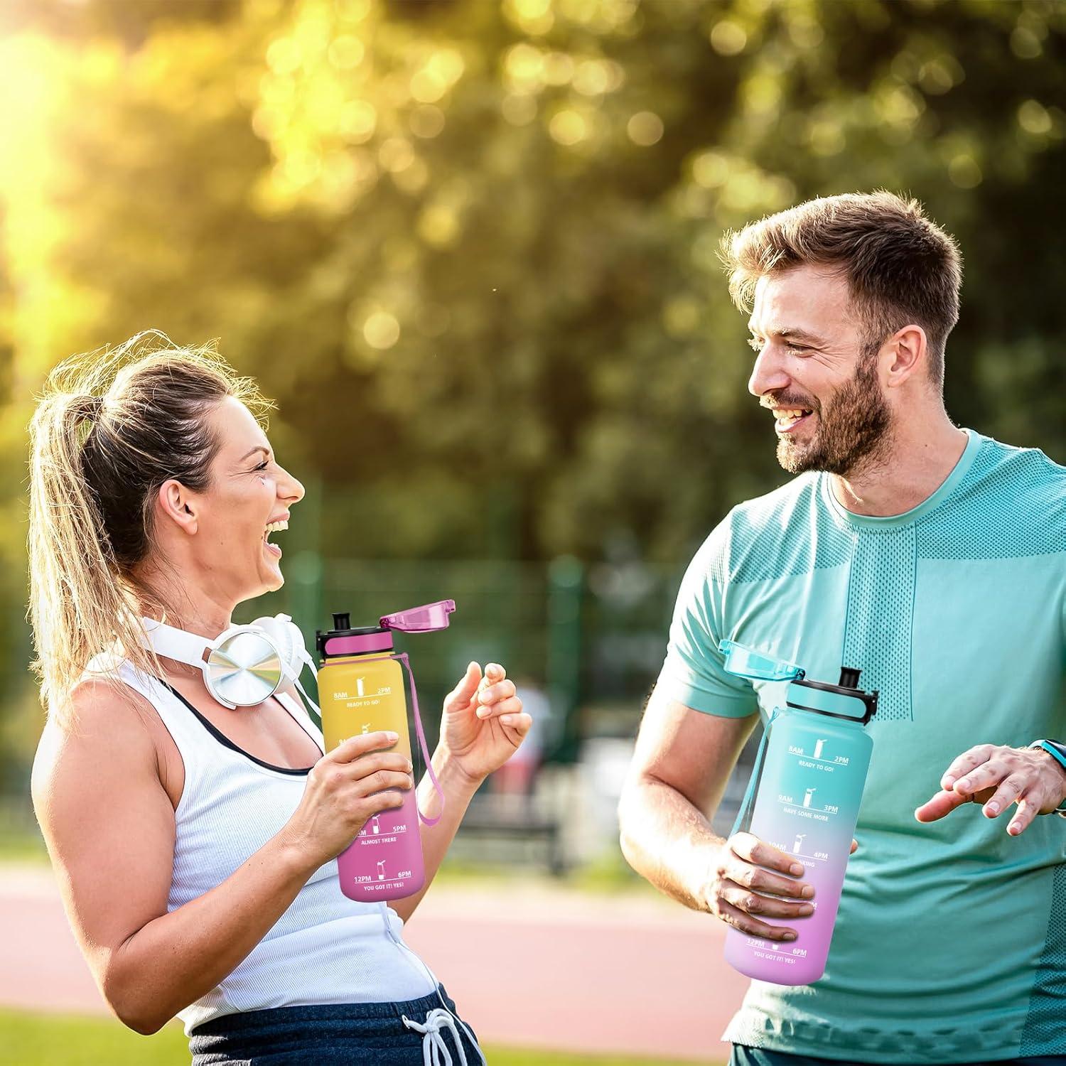 image:imageHoneyHolly Gourde Sport 1500ml tanche ampamp Rutilisable Bouteille Motivation avec Filtre Gourde Bouteille deau Gourdes pour Gym Ecole Cyclisme Plein air SportVert Poudre1 5 L
