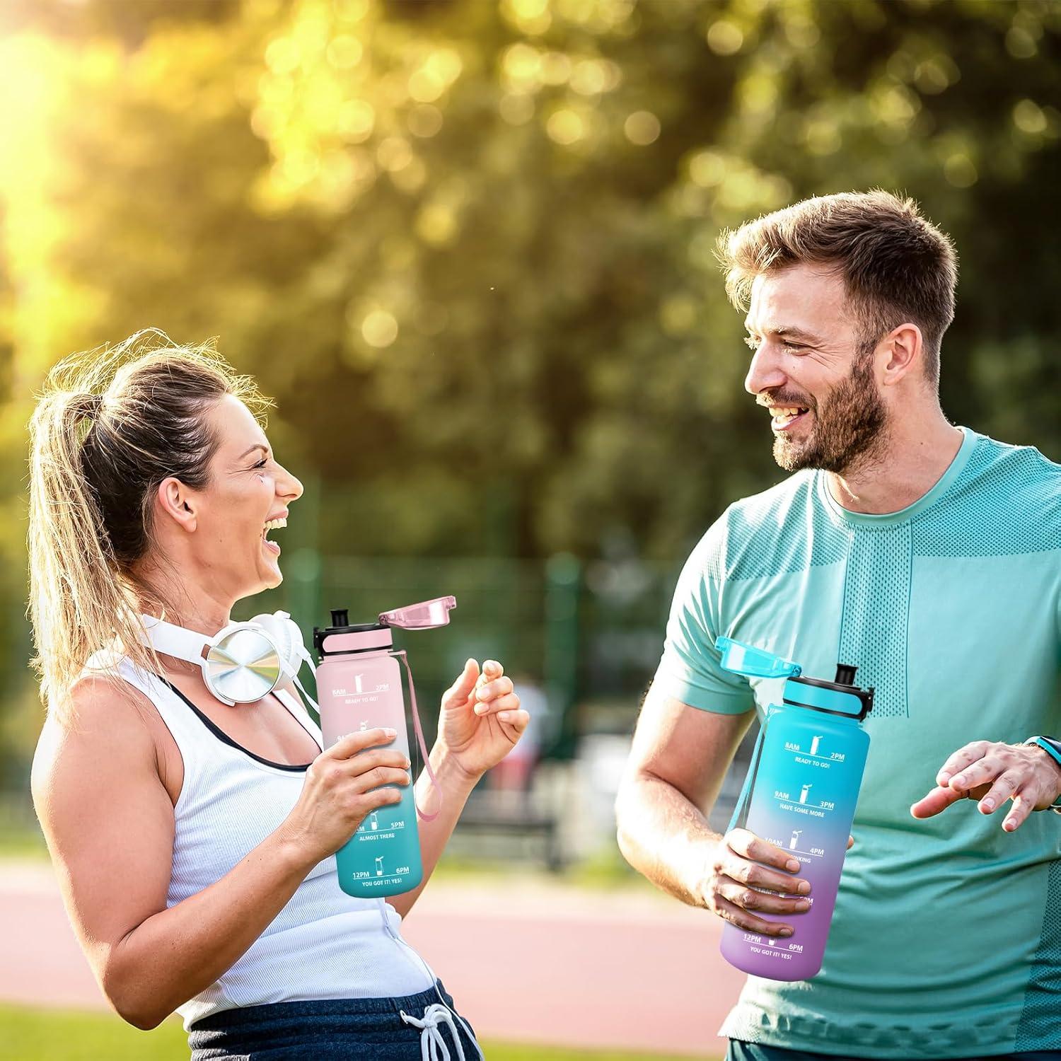 image:imageHoneyHolly Gourde Sport 1500ml tanche ampamp Rutilisable Bouteille Motivation avec Filtre Gourde Bouteille deau Gourdes pour Gym Ecole Cyclisme Plein air SportRose Cyan1 5 L