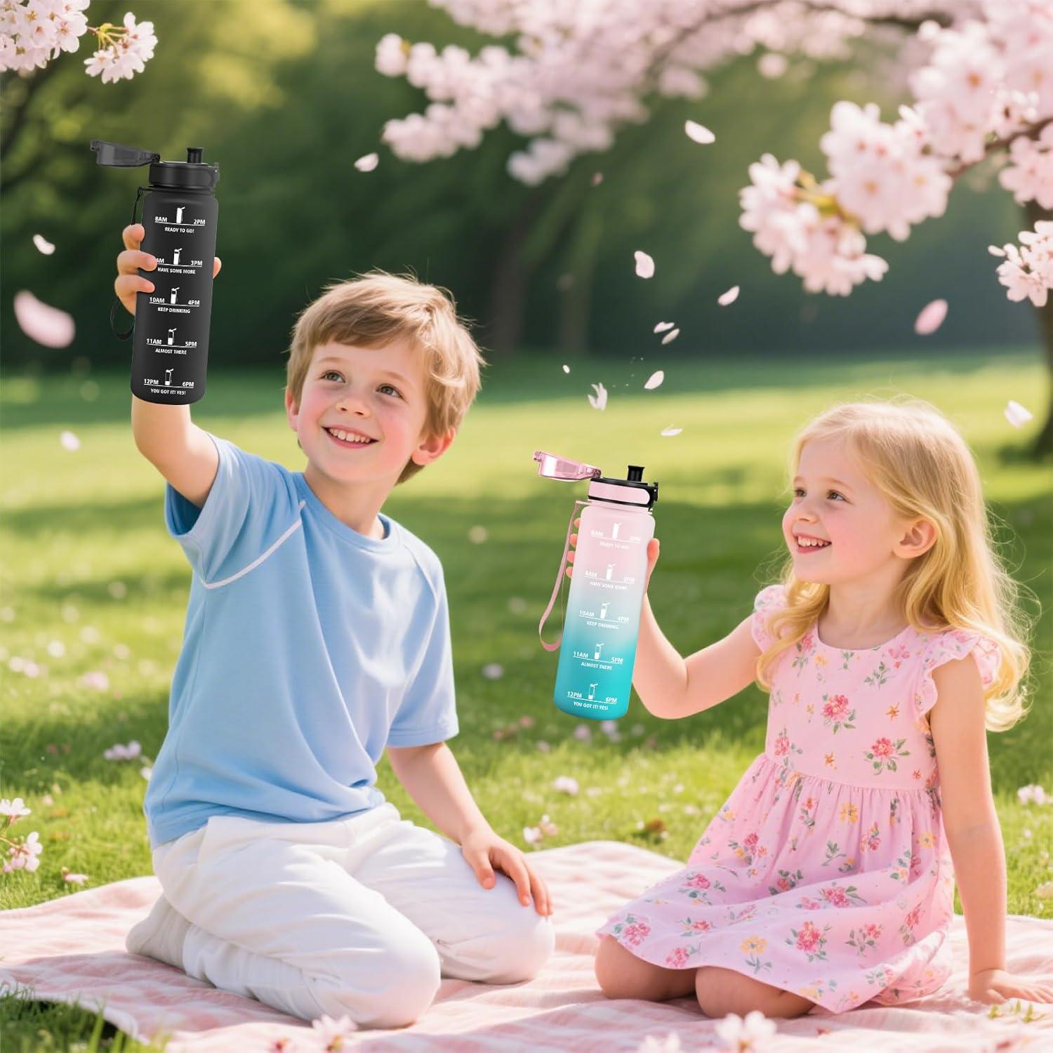 image:imageHoneyHolly Gourde Sport 1500ml tanche ampamp Rutilisable Bouteille Motivation avec Filtre Gourde Bouteille deau Gourdes pour Gym Ecole Cyclisme Plein air SportNoir0 5l