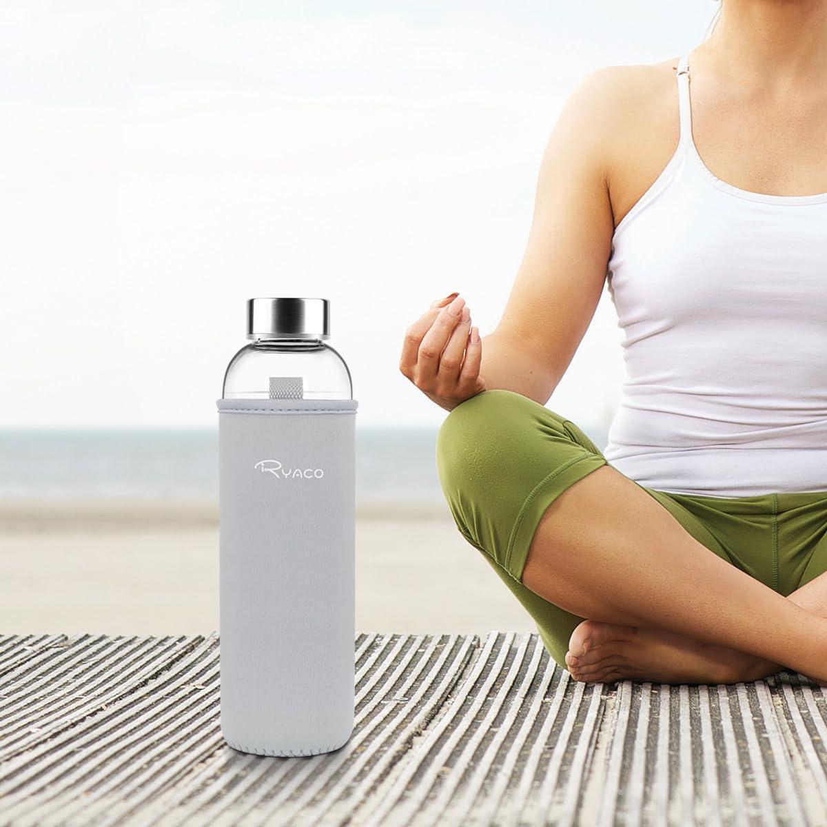 image:imageRyaco Bouteille deau en verre de 550ml18oz sans BPA Bouteille en borosilicate antifuiteIdale pour maison les voyages le sport le yoga la gym les boissons chaudes et froides avecGris Clair