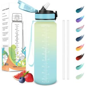 Motswedi Gourde Sport, 1500ml Anti Fuite, Gourde Paille, Réutilisable, Bouteille d&rsquo;eau, sans BPA, Bouteille Reutilisable, pour Adulte, Randonnée, l&rsquo;école, Fitness, Yoga, Bureau, Vert Foncé & Gris(Blanc Cassé Bleu Clair-1000ml)