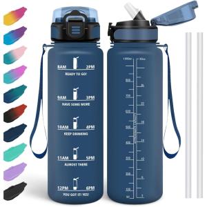 HoneyHolly Gourde, 1.5L Bouteille, Gourde Sport avec Paille, Gourde Motivation avec Marqueur de Temps, Bouteille d&rsquo;eau, Étanche, Bouteille d&rsquo;eau pour Randonnée, Camping, Fitness, Cyclisme(Bleu Marine-1l)