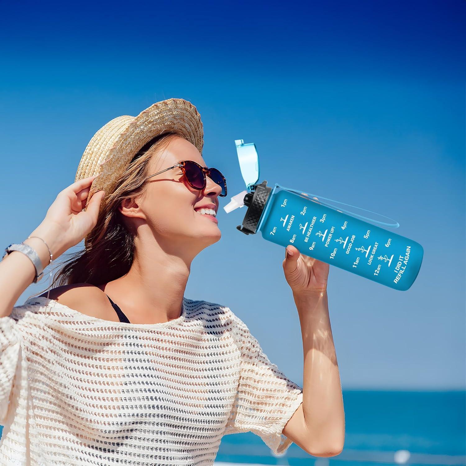 image:imageGOPPUS 1L32oz Bouteille deau avec paille Motivational tanche Boissons Bouteille avec marquages de lheure Tritan Bouteille de Sport pour lcole de Gym Grande bouteille deau pour Adulte Sans BPABleu