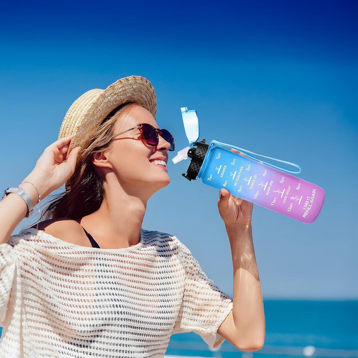 image:imageGOPPUS 1L32oz Bouteille deau avec paille Motivational tanche Boissons Bouteille avec marquages de lheure Tritan Bouteille de Sport pour lcole de Gym Grande bouteille deau pour Adulte Sans BPABleu Violet
