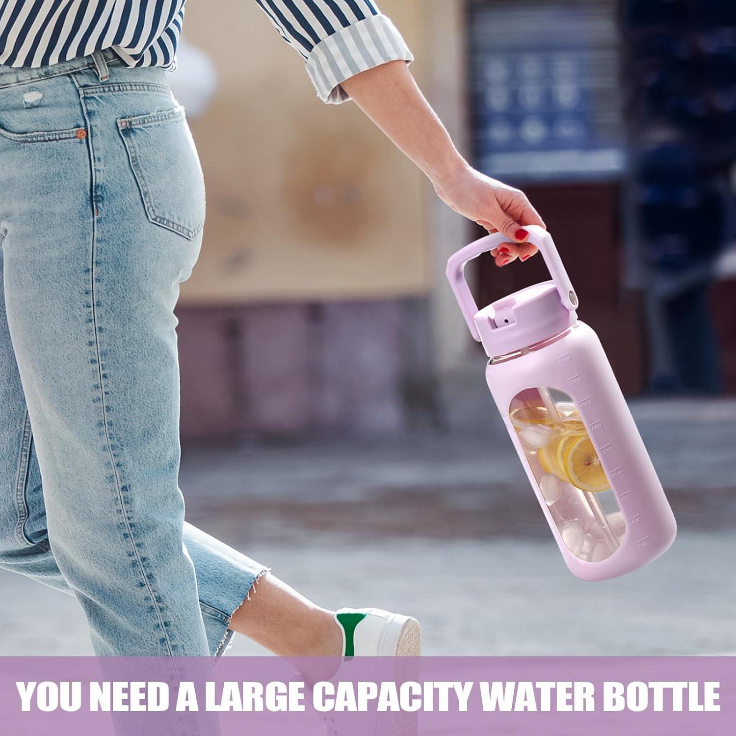 image:imageBLUEGO 2000ml Bouteilles deau en verre avec 2 couvercles Gourd avec paille 2L Grande bouteille deau avec marqueurs de temps et de capacit pour salle de sport Maison tanche AmbreViolet