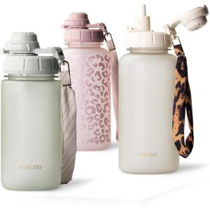 MAMEIDO Gourde avec Paille 1 l, Marqueur de Temps de Motivation, Gourde Sport avec Dragonne, Gourde étanche, Bouteille d&rsquo;eau sans BPA, Water Bottle (Wild Candy)(Desert Sage)