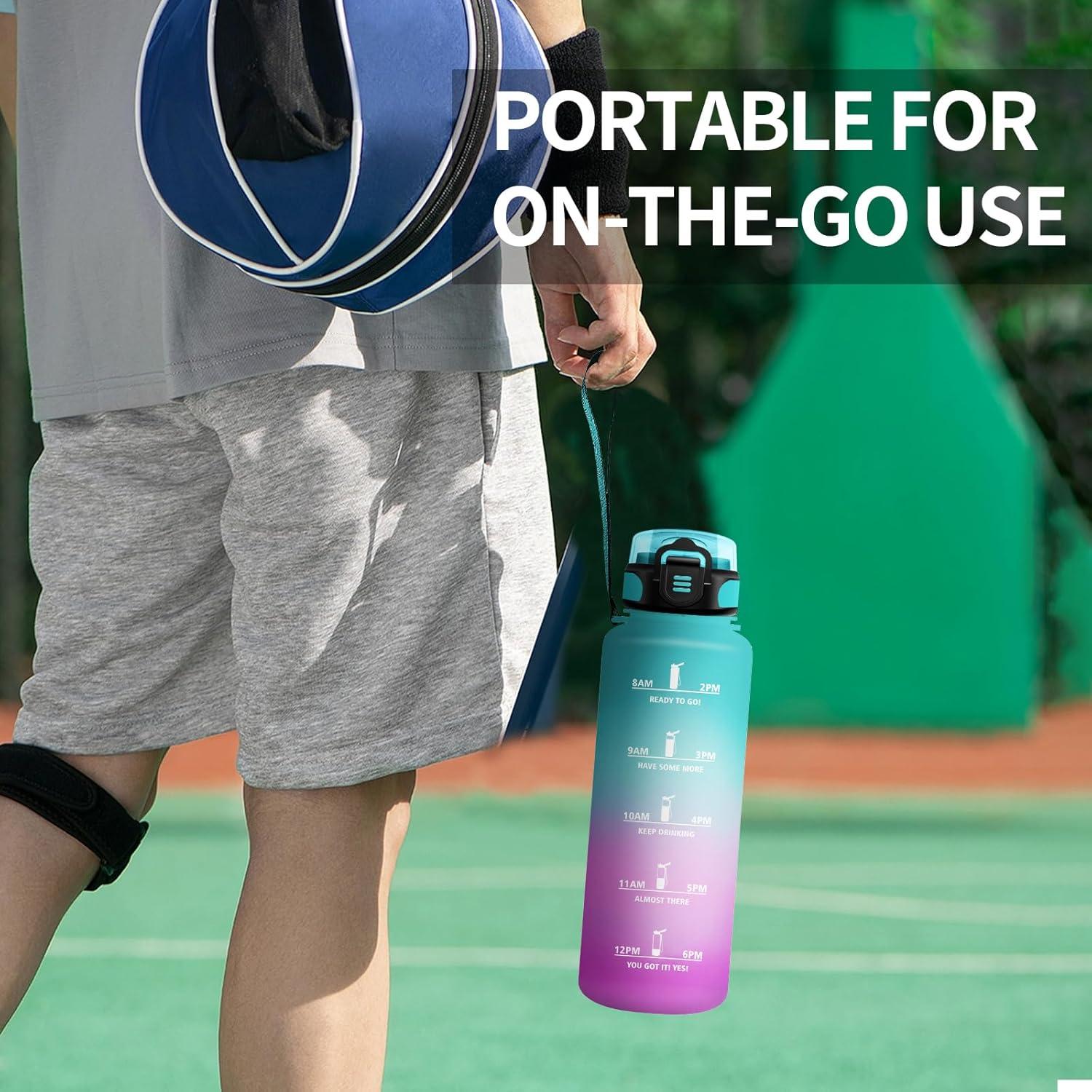 image:imageKollyKolla Bouteille 1L Gourde Sport avec Paille Gourde Grande Marqueur de Temps Reutilisable Bouteille deau tanche pour Running Fitness Yoga Bureau Gym50oz1500ml Paille Vert Rose Clair