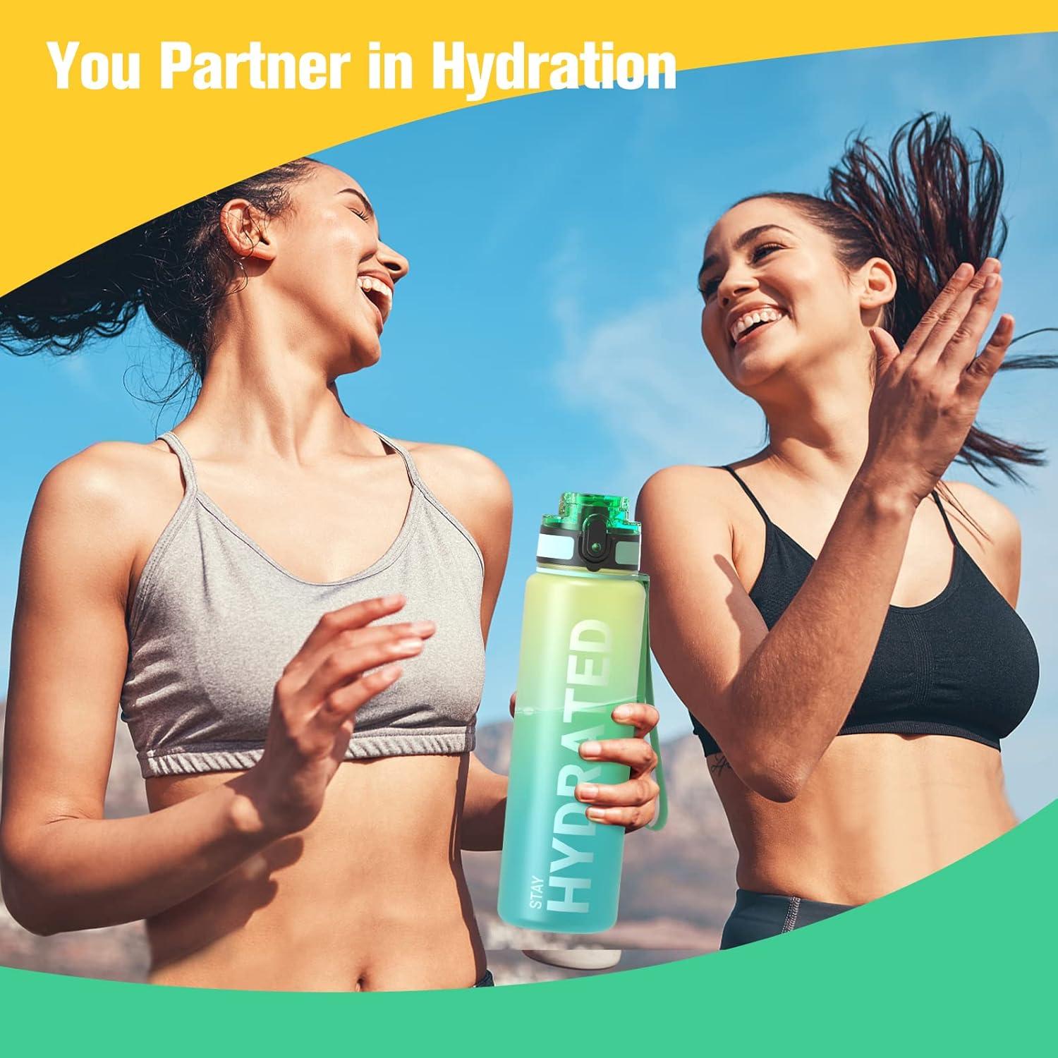 image:imageSahara Sailor Bouteille deau Gourde Sport 1L500ML750ML avec Marqueur de Temps de Motivation sans BPA tanche ampamp Rutilisable pour Sport Camping 1 BouteilleBmenthe Verte