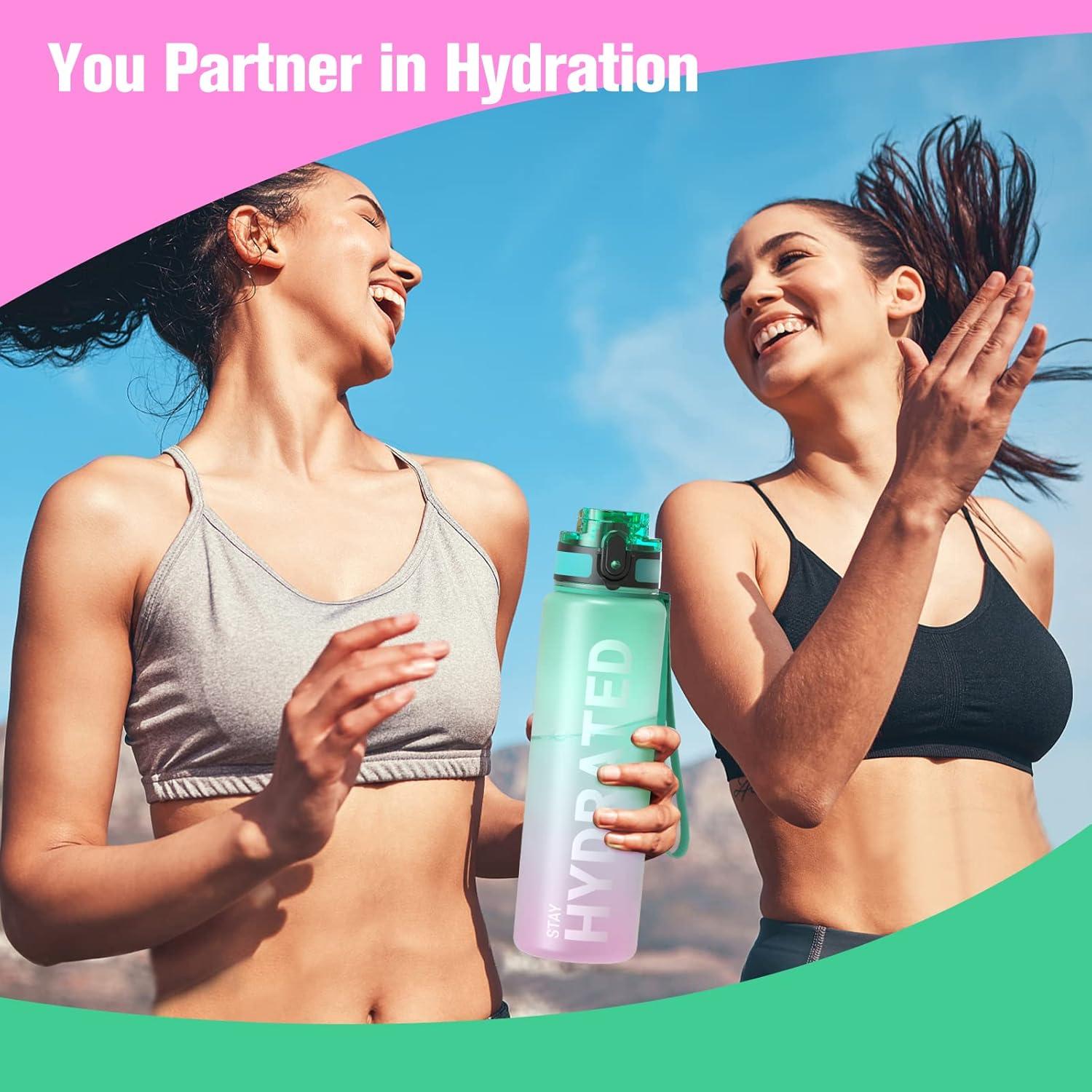 image:imageSahara Sailor Bouteille deau Gourde Sport 1L500ML750ML avec Marqueur de Temps de Motivation sans BPA tanche ampamp Rutilisable pour Sport Camping 1 BouteilleBbubble Gum