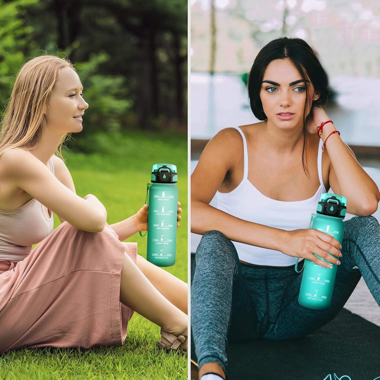 image:imageGourde Sport Enfant 500ml Gourde Sport avec Paille Bouteille deau Sport tanche Bouteille Reutilisable Gourde pour 1 Journee Gourde Motivation pour Enfant Adulte Randonne lcole Fitness32oz1000ml Paille Mat Bleuvert