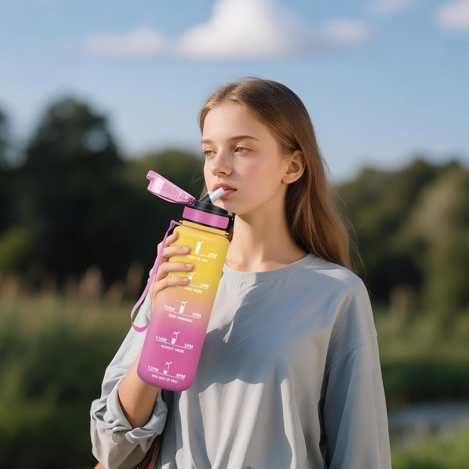 image:imageHoneyHolly Gourde 1l tanches Gourde Paille sans BPA ampamp Rutilisable Bouteille Motivation Bouteille deau Avec Marqueur de Temps Water Bottle pour Gym Ecole Cyclisme Plein air SportJaune Rose 1000 Ml