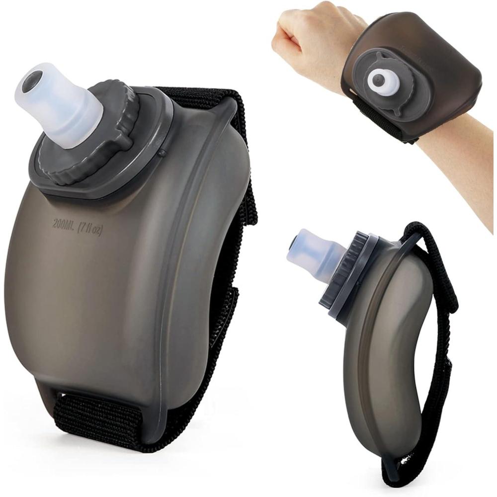 image:imageBouteille Deau de Sport Port  la main Gourde de Sport 200ML avec bracelet rglable Bouteille silicone Douceur sans BPA dHydratation pour Running Jogging Marathon Escalade NoirNoir