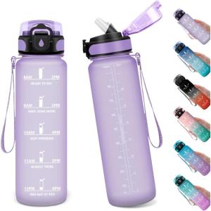 Gourde Sport Enfant 500ml, Gourde Sport avec Paille, Bouteille d&rsquo;eau Sport Étanche, Bouteille Reutilisable, Gourde pour 1 Journee, Gourde Motivation pour Enfant, Adulte, Randonnée, l&rsquo;école, Fitness(32oz-1000ml | Paille | Mat Violet Clair)