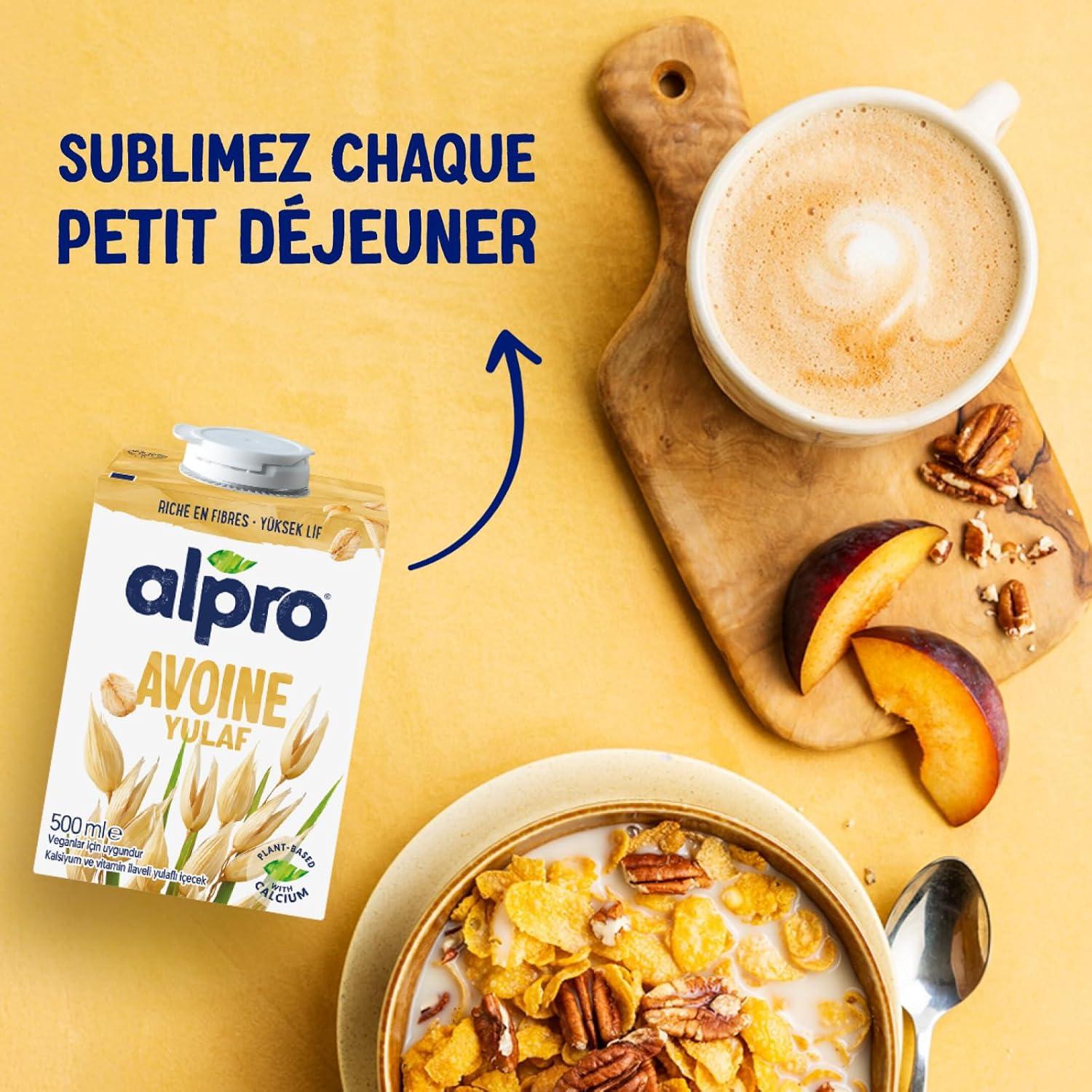 image:imageAlpro Avoine Boisson Vgtale Avoine 100 Europenne Riche en Fibres Sans Sucres Ajouts Sans Lactose Source de Calcium et Vitamines B2 ampamp D2 Texture Onctueuse Format Pratique 8x500mL