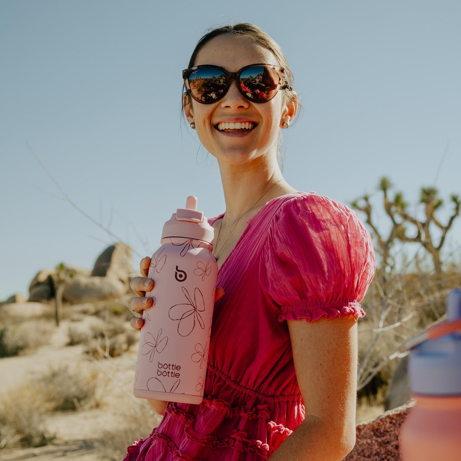 image:imageBOTTLE BOTTLE Bouteille deau isotherme en acier inoxydable de 946 ml avec paille et couvercle double usage pour salle de sport avec pilulier ciel tFleur Rose