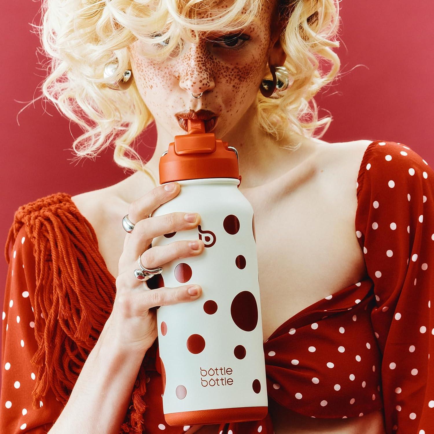 image:imageBOTTLE BOTTLE Bouteille deau isotherme en acier inoxydable de 946 ml avec paille et couvercle double usage pour salle de sport avec pilulier ciel tPolka Pop