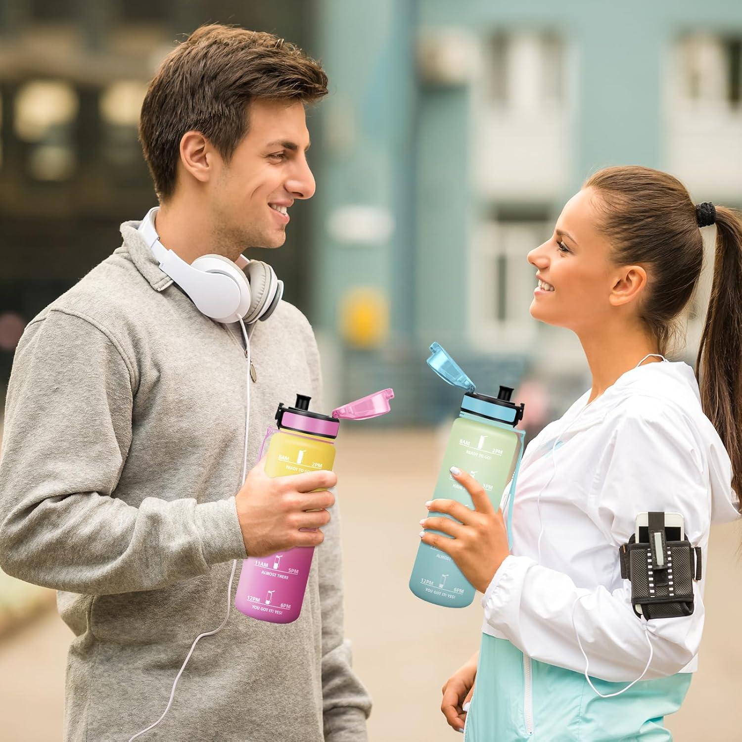 image:imageMotswedi Gourde 1l AntiFuite Gourde Sport avec Marqueur de Temps Bouteille deau Rutilisable Bouteille pour Sport Randonne Yoga Fitness Noir RougeBlanc Cass Bleu Clair