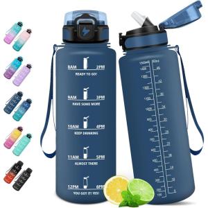 HoneyHolly Gourde, 1.5L Bouteille, Gourde Sport avec Paille, Gourde Motivation avec Marqueur de Temps, Bouteille d&rsquo;eau, Étanche, Bouteille d&rsquo;eau pour Randonnée, Camping, Fitness, Cyclisme(Bleu Marine – 1500ml)