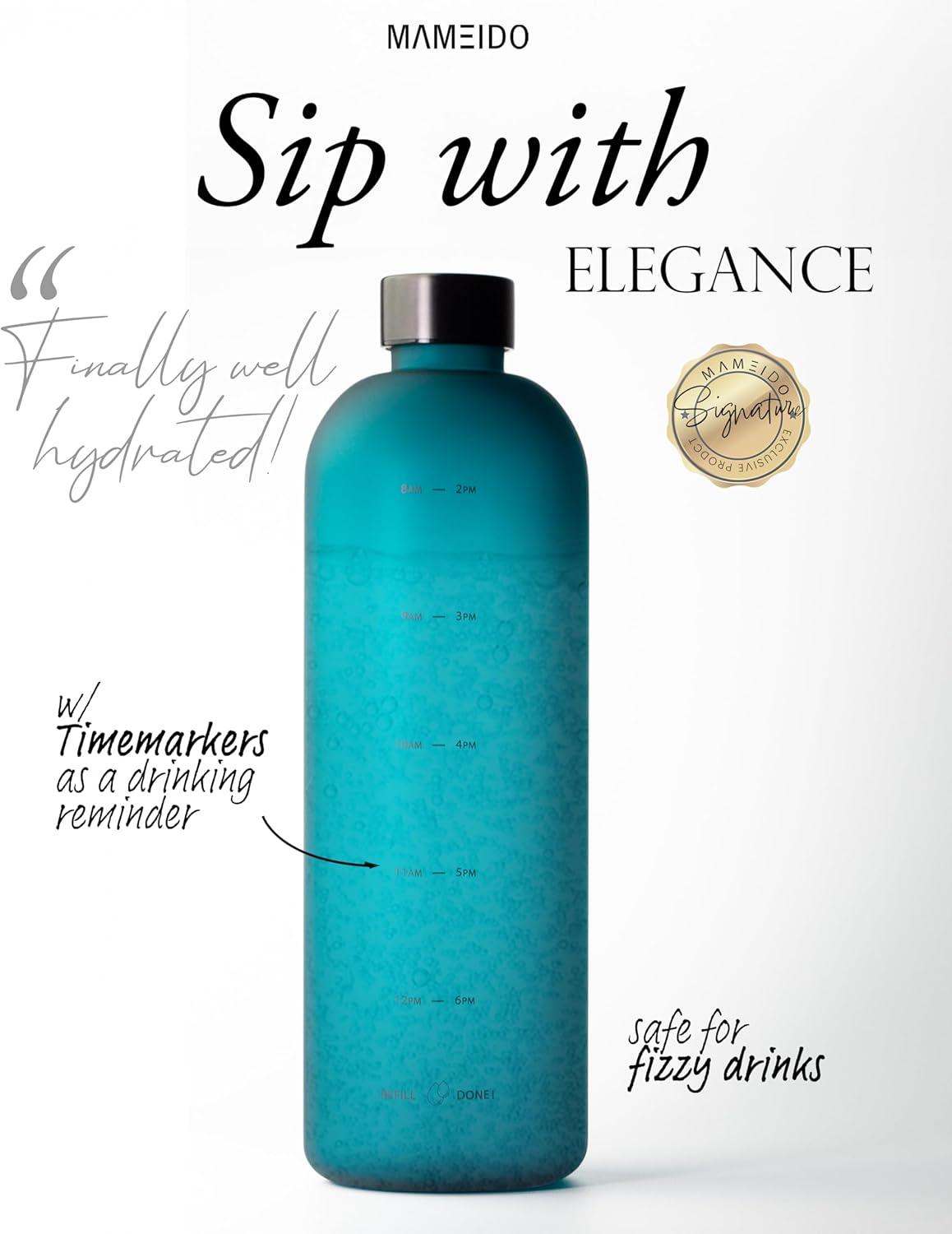 image:imageMAMEIDO Gourde 1 l Bouteille deau Design Plastique avec Marqueur de Temps de Motivation sans BPA tanche Urban Taupe GoldTropical Breeze