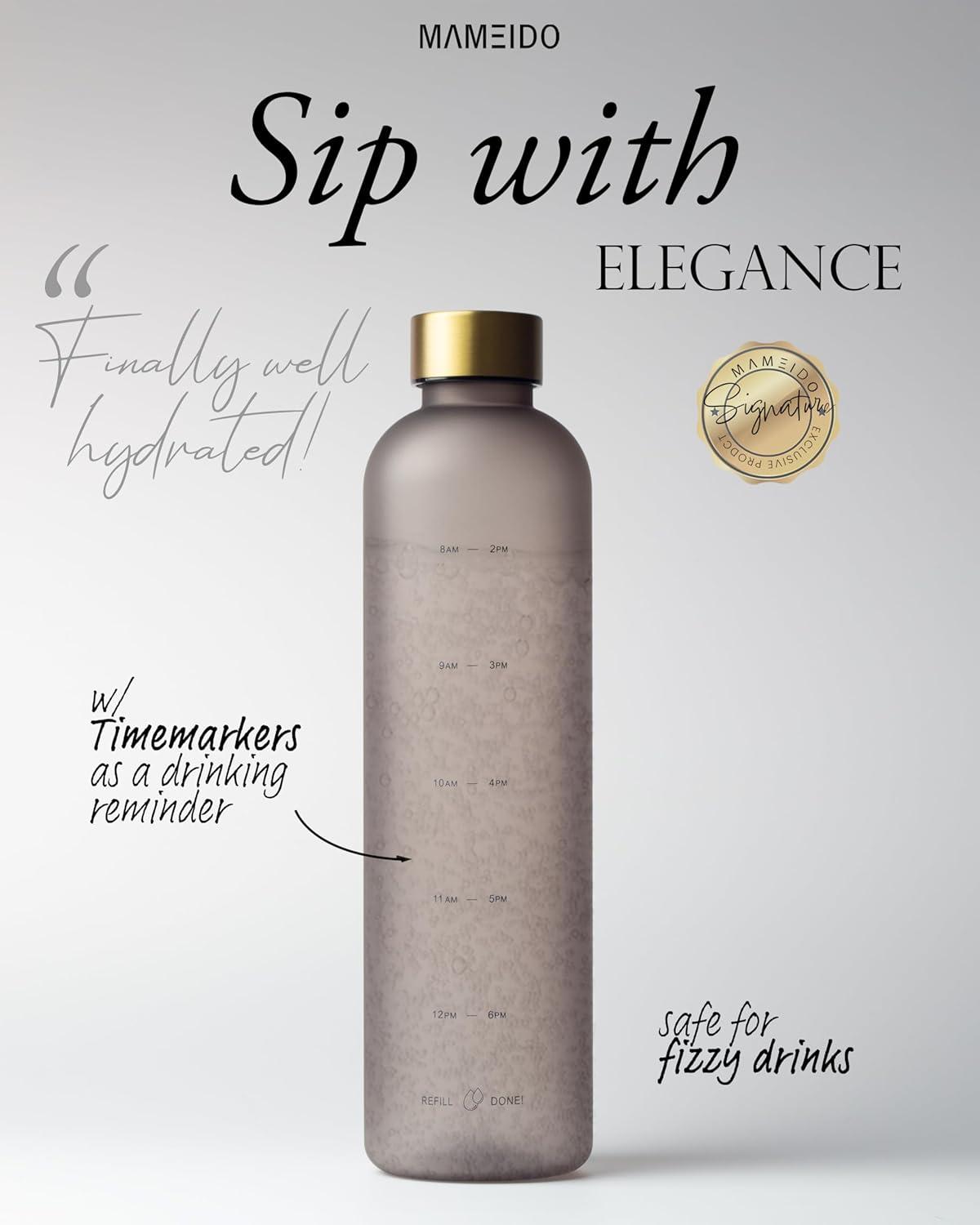 image:imageMAMEIDO Gourde 1 l Bouteille deau Design Plastique avec Marqueur de Temps de Motivation sans BPA tanche Urban Taupe GoldUrban Taupe