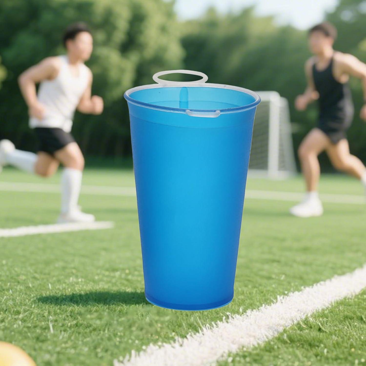 image:imageGnrique Tasse Pliable Gourde dEau Sportive 85 Oz Tasse Boisson Pliable pour Hommes Femmes Jeunes Athltes Fitness Salle de Sport cole PiqueNique Extrieur Rassemblement Familial Fte