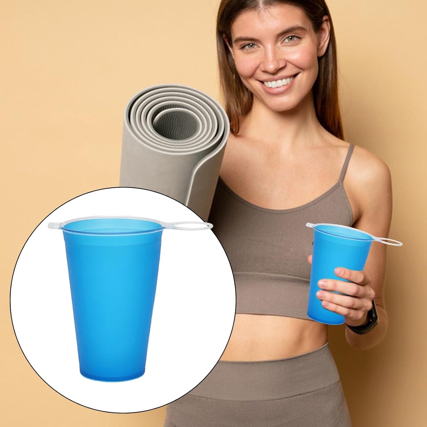 image:imagePliables Pour Voyage Gourde dEau Sportive 85 Oz Tasse Boisson Pliable pour Hommes Femmes Jeunes Athltes Fitness Salle de Sport cole PiqueNique Extrieur Rassemblement Familial