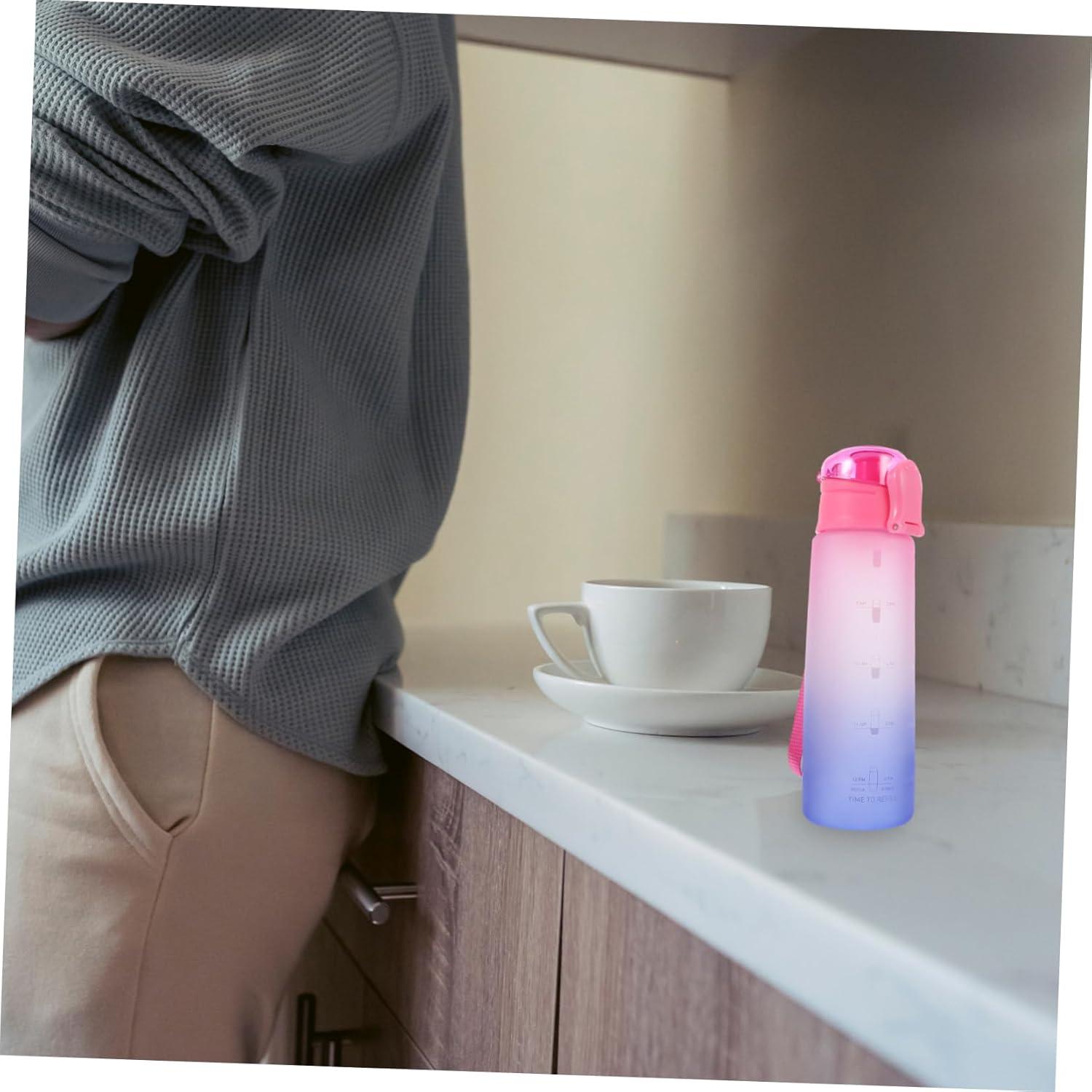 image:imageGobelet Isotherme avec Couvercle et Bec Verseur pour Bouteille Eau et Boisson Sportive Portable pour Loisirs