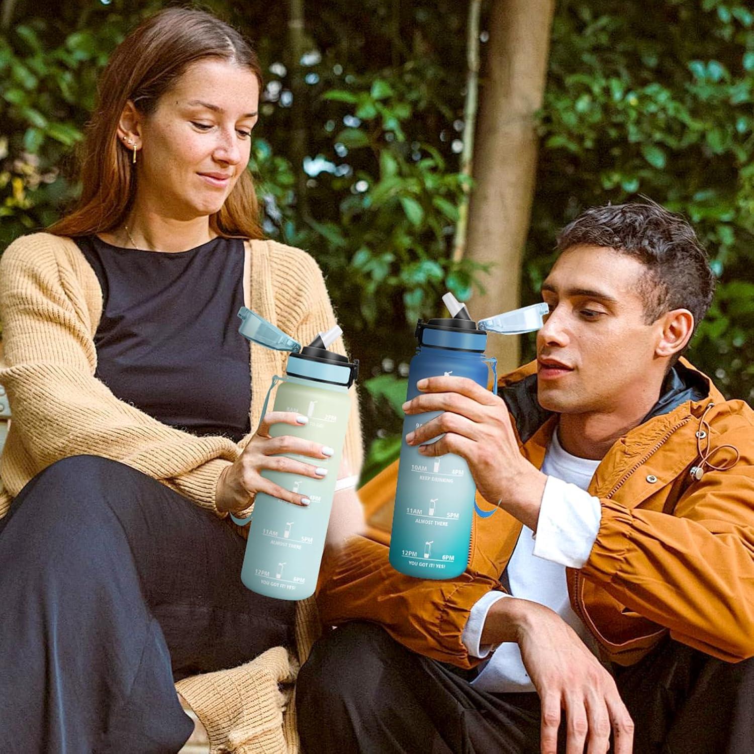 image:imageGourde Paille tanches Bouteille 500ml Portable Bouteille deau Sans BPA chelle de Temps Gourde Gradue pour 1 Journee pour Gym Ecole Cyclisme Plein Air SportGivr Ciel 1000ml