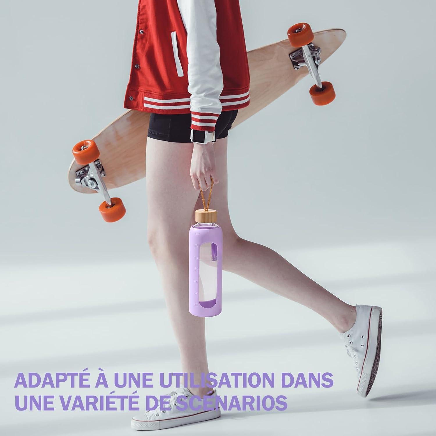 image:image750ml Gourde en Verre Avec Paille et 2 Couvercle Bouteille deau Motivation Gradue Pour 1 Journee Avec Marqueur de Temps Housse en Silicone Sport Gourde ReutilisableBleuViolet